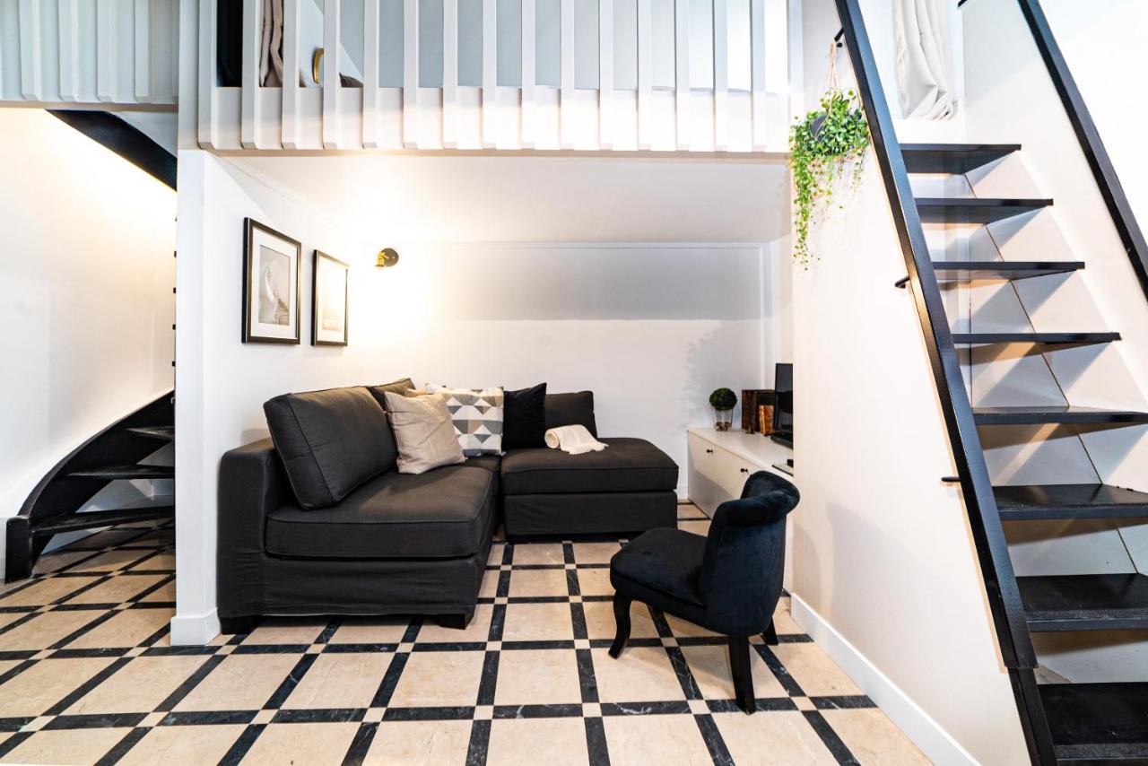 Luxurious Triplex - Marais & Montorgueil * Parijs